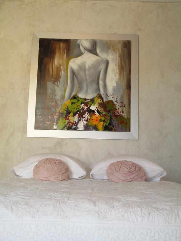 Le Mas Du Fort Neyron Room photo
